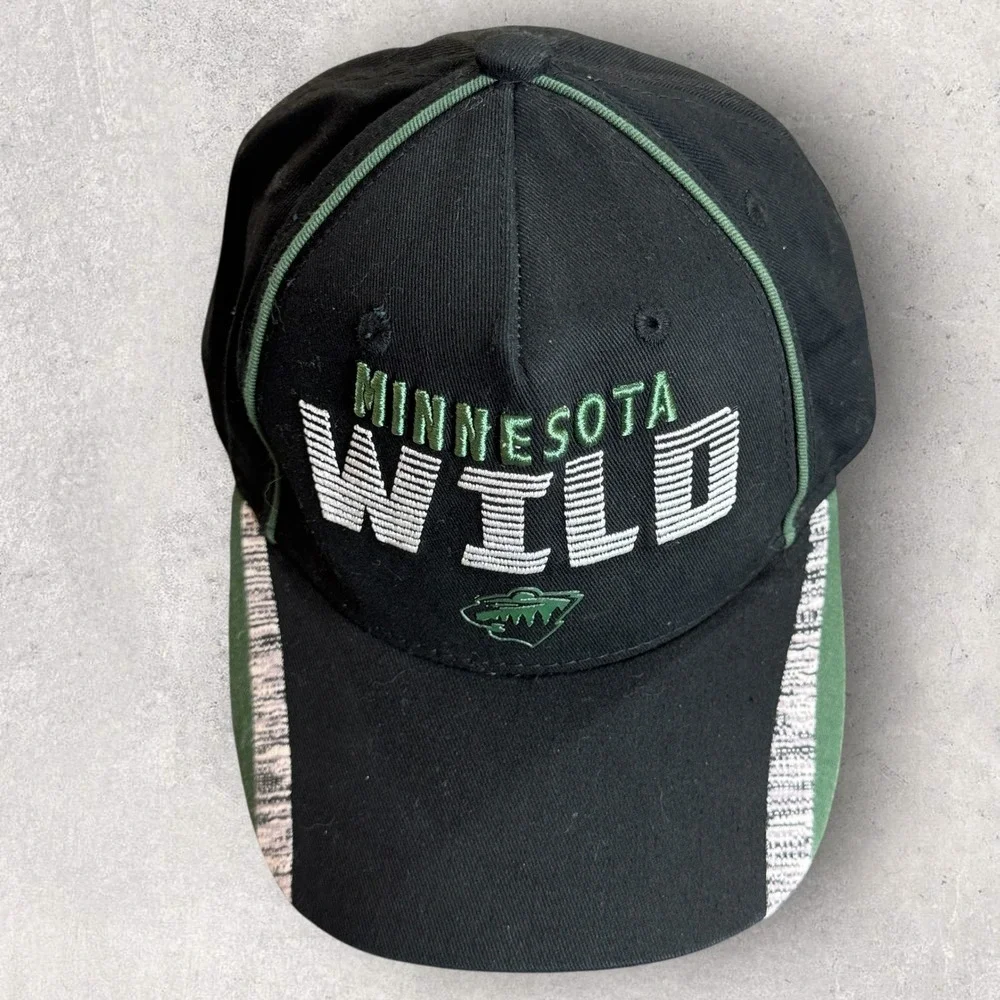 NHL Minnesota Wild Snapback Hat Youth OSFM Black Green‎ Embroidered Hockey Cap